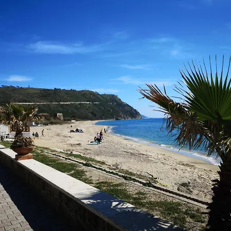 Frühstückspension Edwige Castellabate