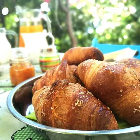 Frühstückspension Edwige Castellabate