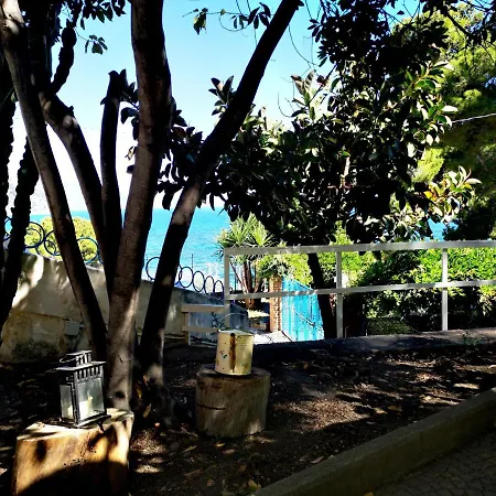 Bed & Breakfast Edwige Castellabate