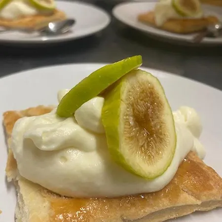 Frühstückspension Edwige 4*