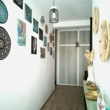 Edwige كاستيلاباتي